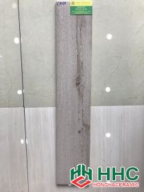 Gạch giả gỗ 15x80 lát phòng khách
